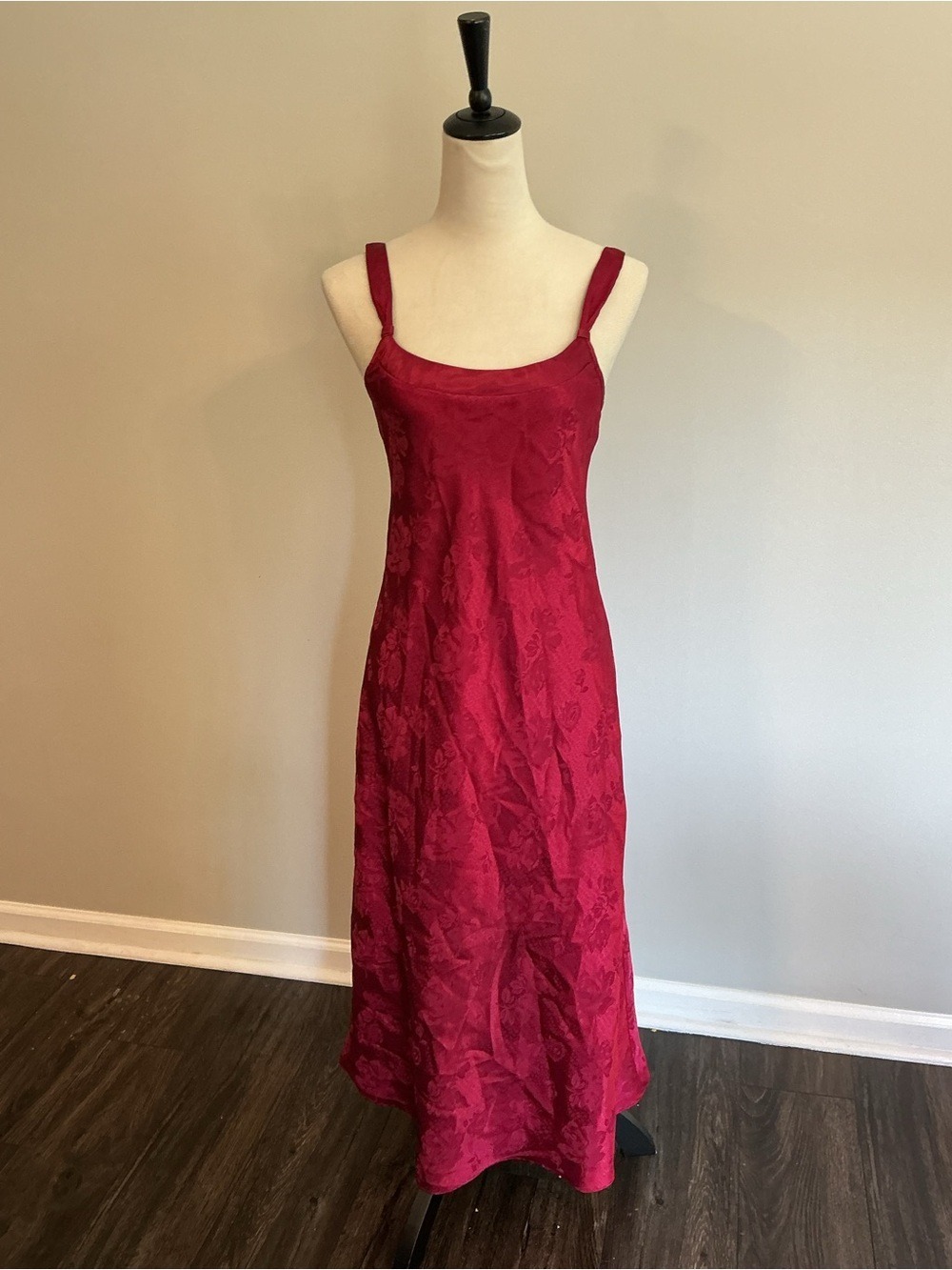 Jones New York Vintage Jacquard Gown